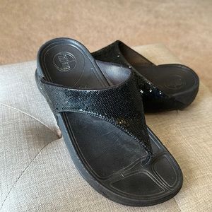 FitFlop size 7 black sequins